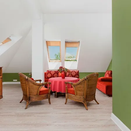 Zenobia Holiday home *